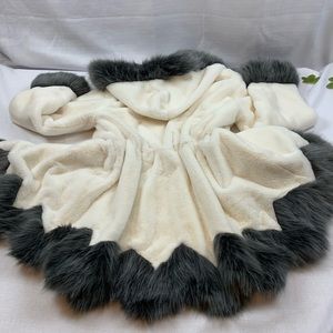 Fashions Faux Fur Swing Coat with Hood Cream & Gray Size Large Adjustable Waist